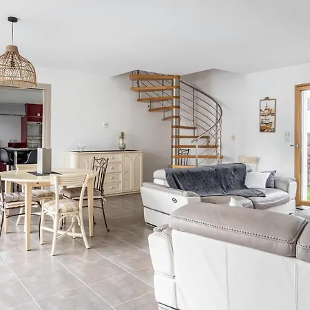 Confortable Pour 6, St Hilaire-de-riez *